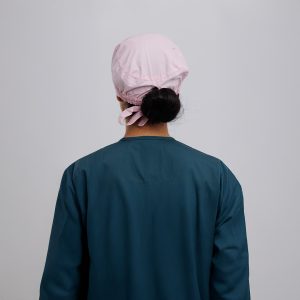 ⁦غطاء رأس بينك فاتح⁩ - الصورة ⁦2⁩