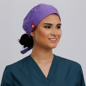 ⁦غطاء رأس باللون البنفسجي⁩ - الصورة ⁦4⁩